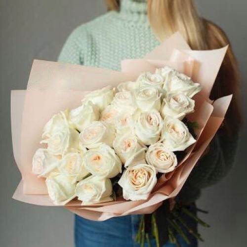 Купить на заказ Букет из 31 белой розы с доставкой в Державинске