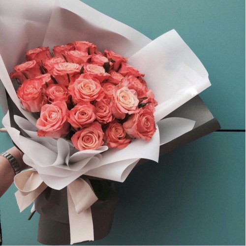 Купить на заказ Букет из 31 розовой розы с доставкой в Державинске