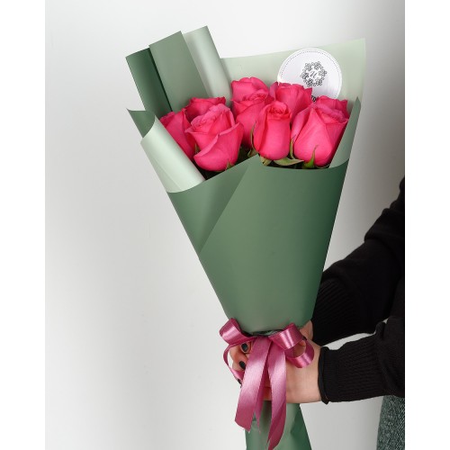 Купить на заказ Букет из 7 розовых роз с доставкой в Державинске