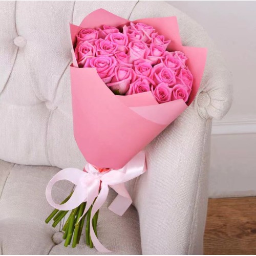 Купить на заказ Букет из 21 розовой розы с доставкой в Державинске