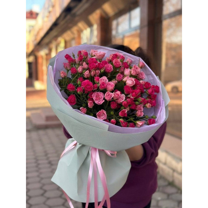 Букет из 31 спрей розы