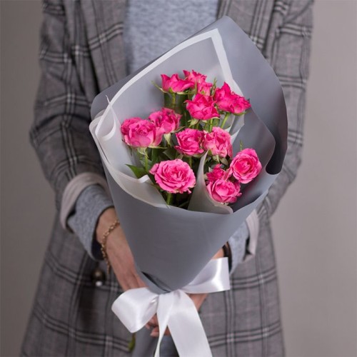 Купить на заказ Букет из 3 кустовых роз с доставкой в Державинске