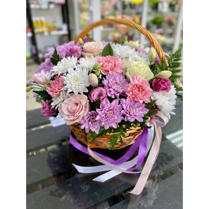 Корзина с цветами 10 Корзина с цветами 10