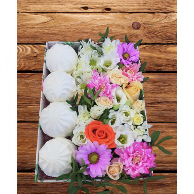 Квадратная коробка с цветами 3 Квадратная коробка с цветами 3